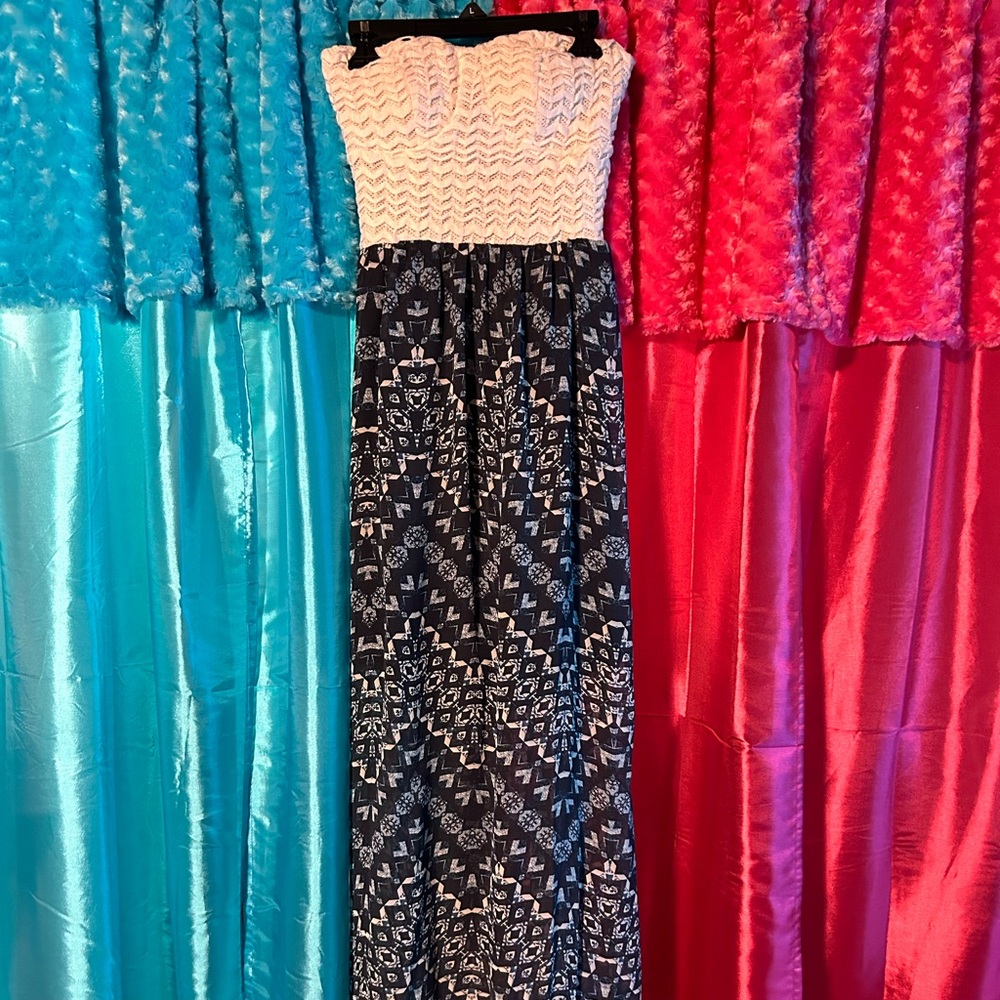 charlotte russe strapless maxi dress